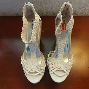 Mossimo Supply Co. Shoes - Cream Wedges Mossimo Supply Co. Shoes - Cream Wedges
